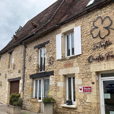 Hotel Le Trefle A Quatre Feuilles Siorac-en-Périgord Zewnętrze zdjęcie